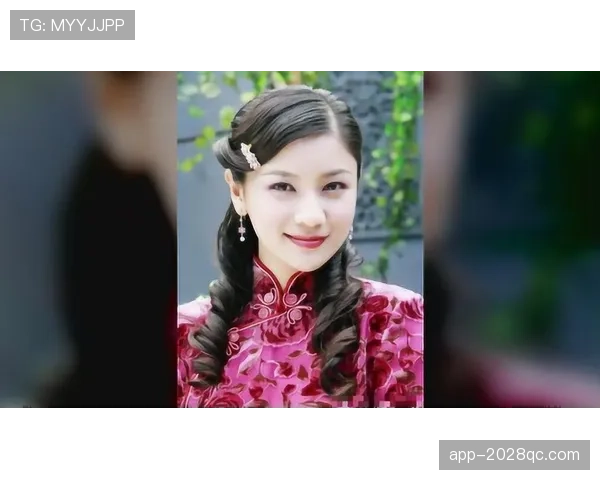 袁悦居然穿着睡衣出镜了？都快忘了她不是明星！